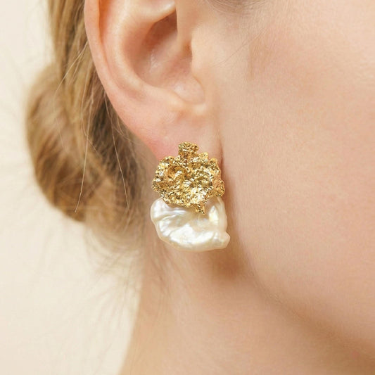 Vintage Baroque Coin Pearl Molten Gold Studs | Ornate